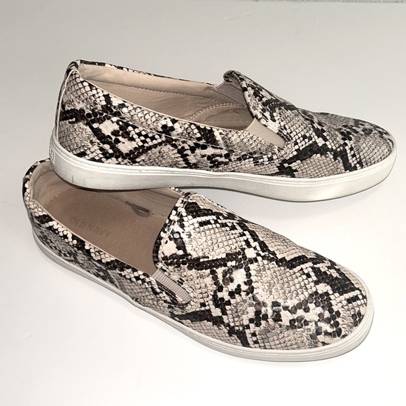 Reptile Print Slip on Sneakers - Picture 3 of 7